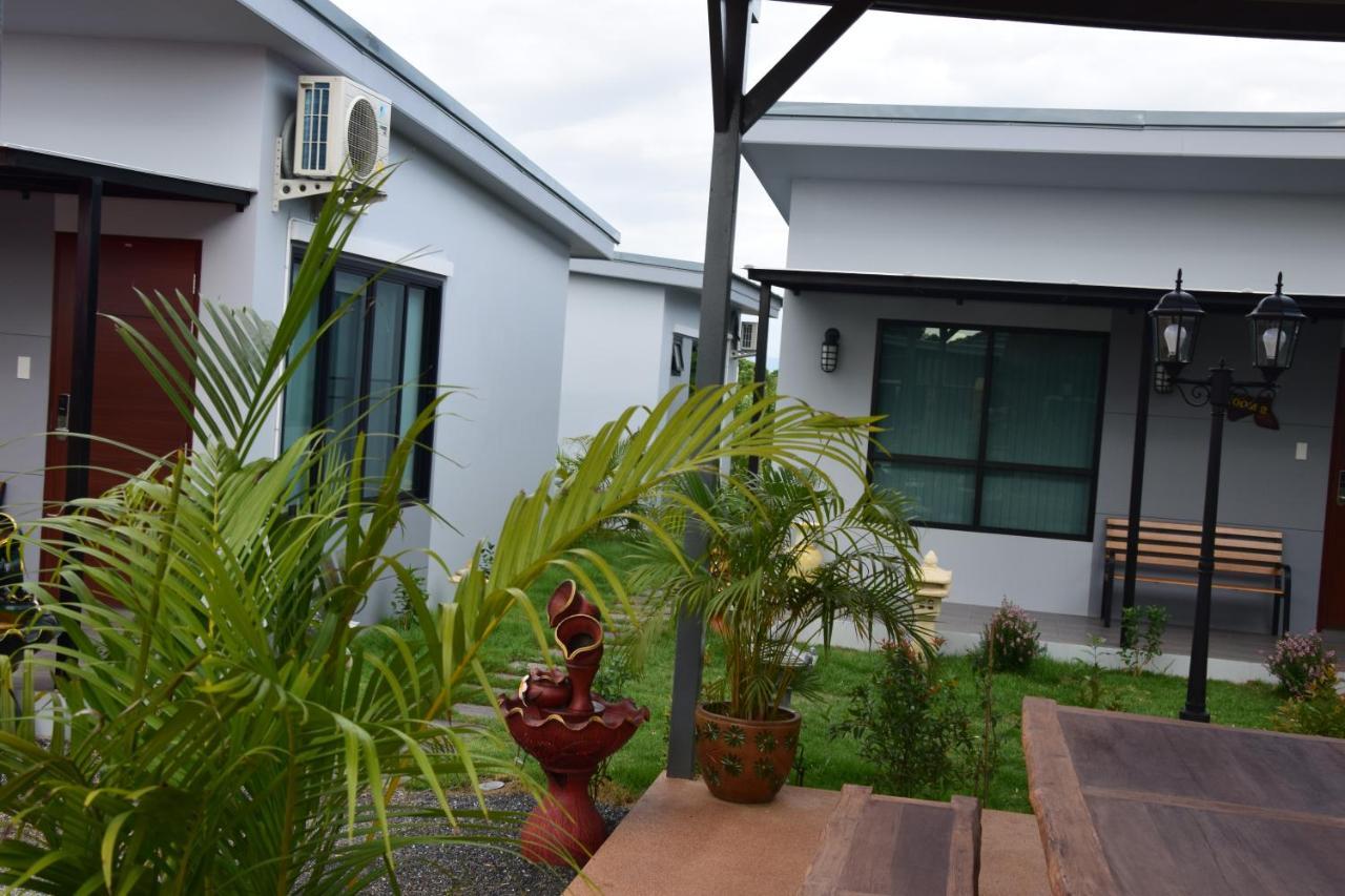 Sb Holiday Resort Chiang Mai Exteriör bild